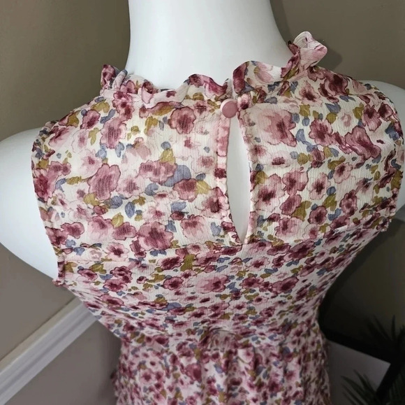 MONTEAU LOS ANGELES FLORAL SUMMER DRESS - Picture 3 of 6